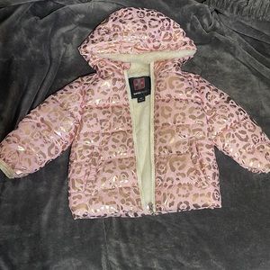 Infant girl’s puffer jacket